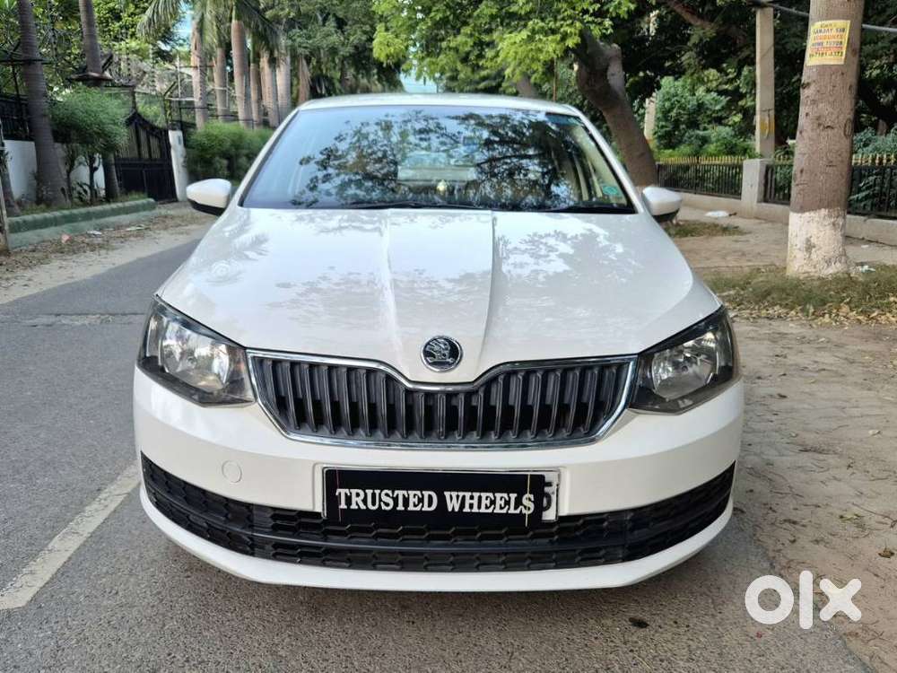 Skoda Rapid Tsi Active 1.0 Mt, 2020, Petrol