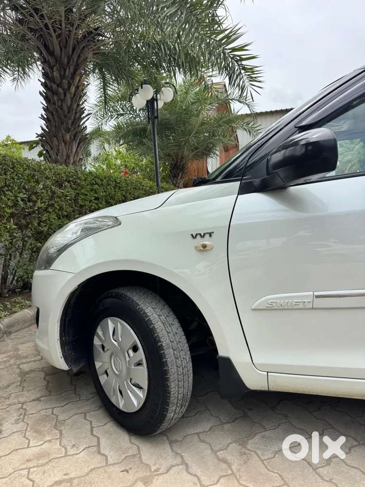 Maruti Suzuki Swift Vxi, 2013, Petrol