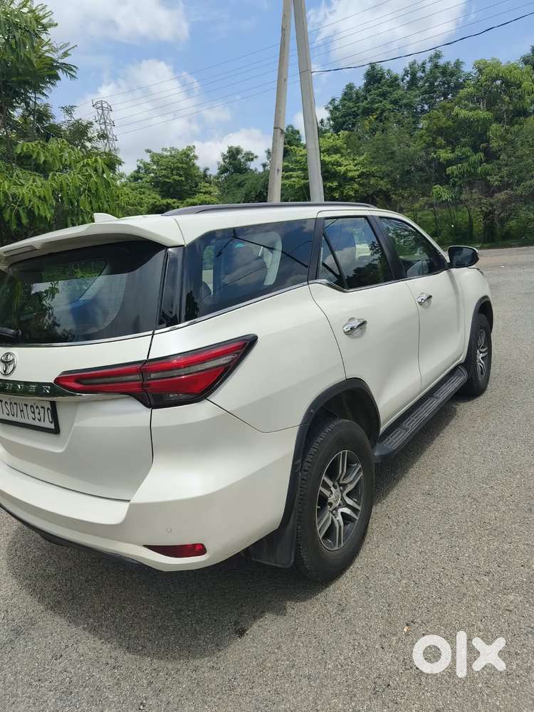 Toyota Fortuner 4x2 Mt 2.8 Diesel, 2021, Diesel