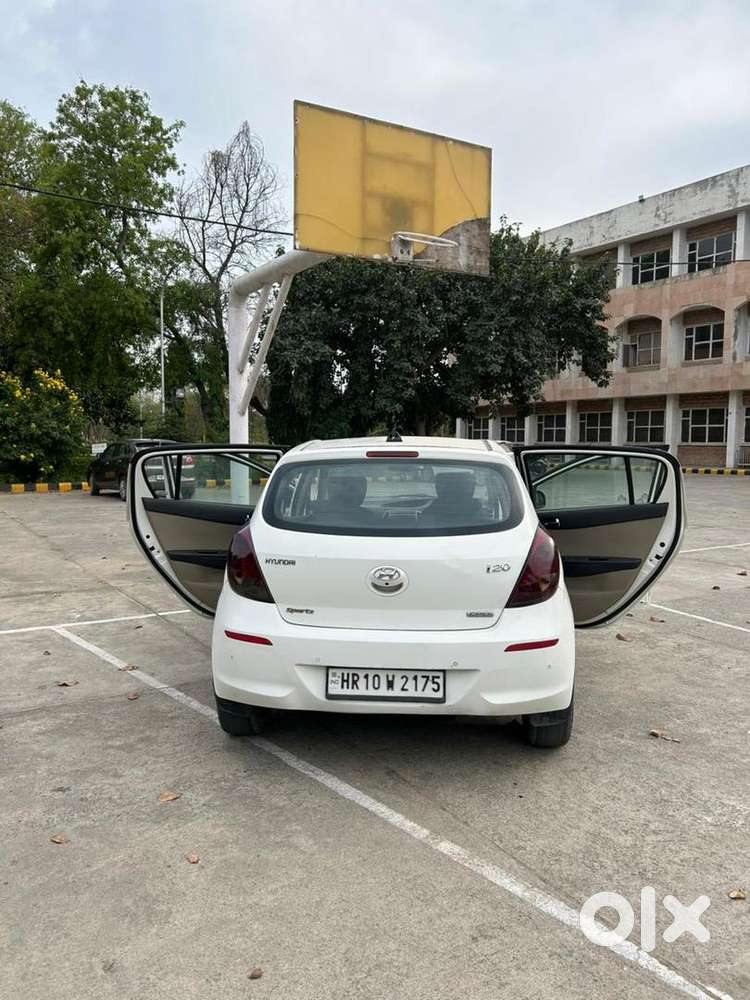Hyundai I20 2014 Diesel 80870 Km Driven