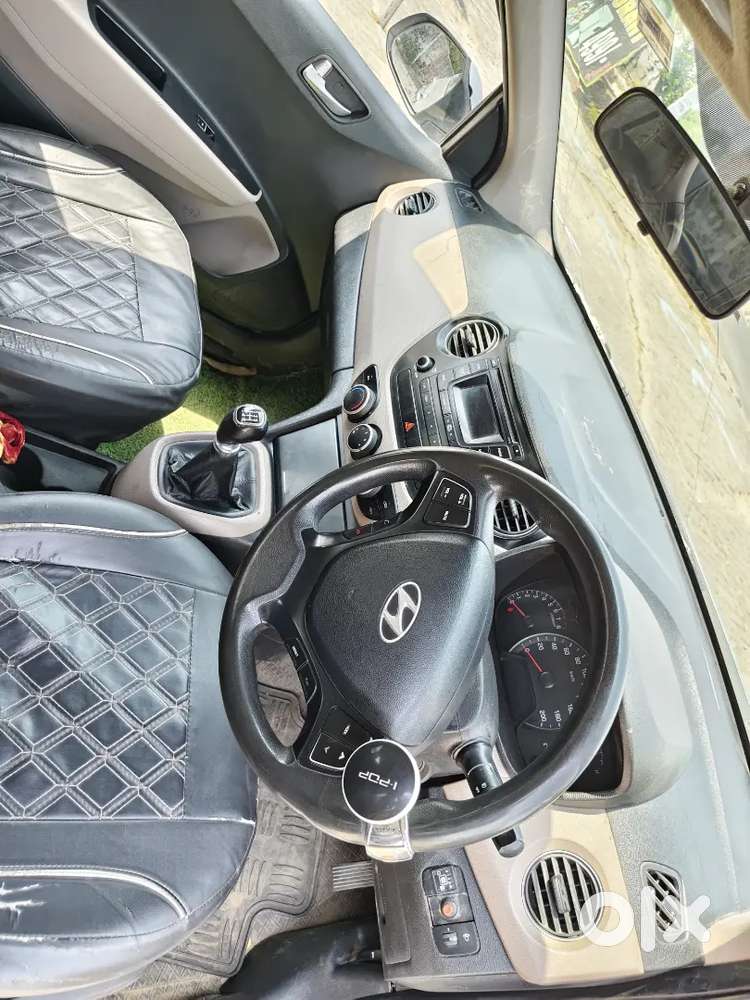 Hyundai Xcent 2017 Model Petrol+cng