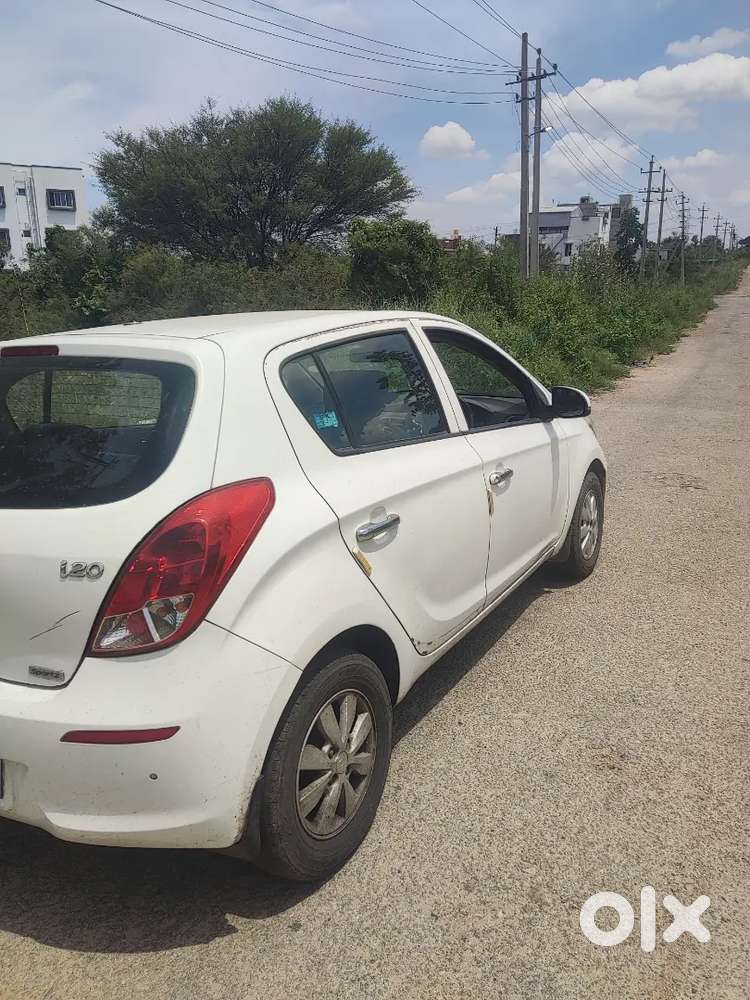 Hyundai i20 Sportz 2014
