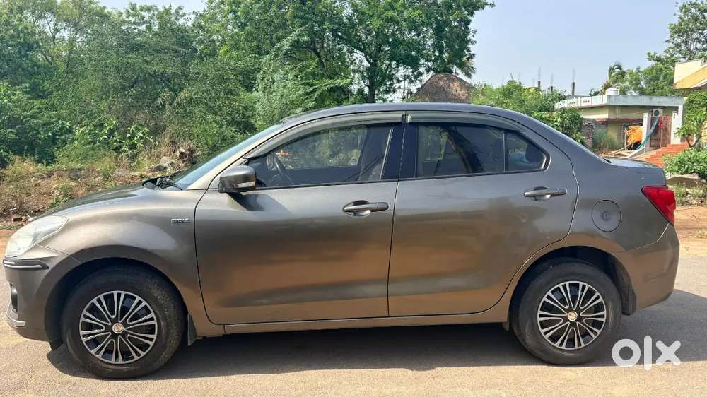 Maruti Suzuki Dzire 2019 Diesel 105000 Km Driven