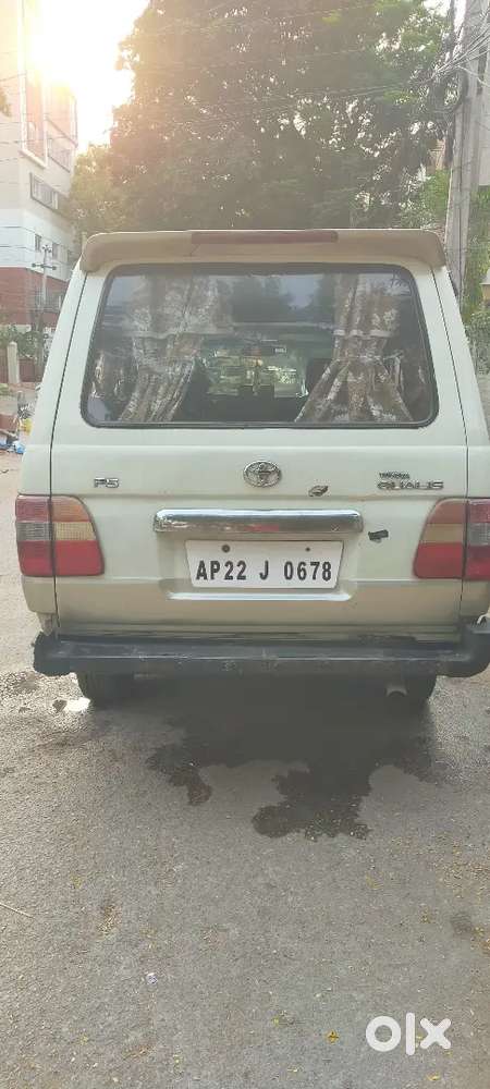 Toyota Qualis 2004