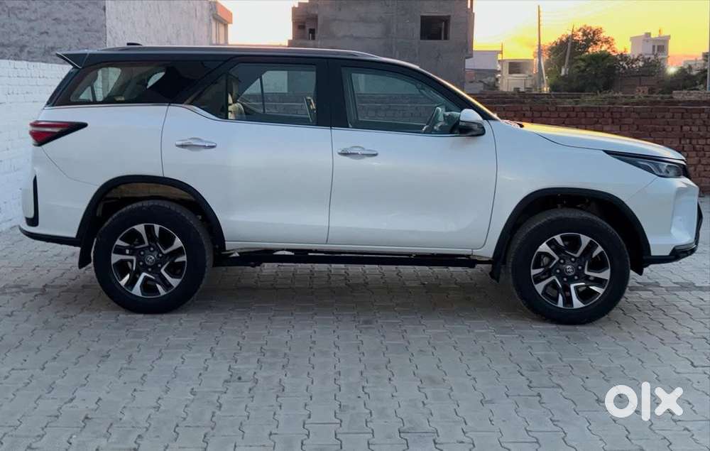 Toyota Fortuner Legender 4x4 At 2.8, 2024, Diesel