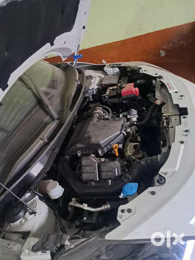 Maruti Suzuki Swift 2025 Petrol 313 Km Driven