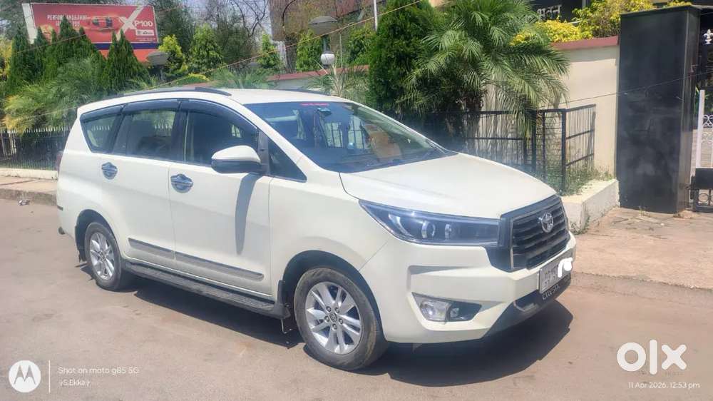 गाडी घर पे चालने वाला कोई नहीं है क्यूकी 2 गाडी हो गया है