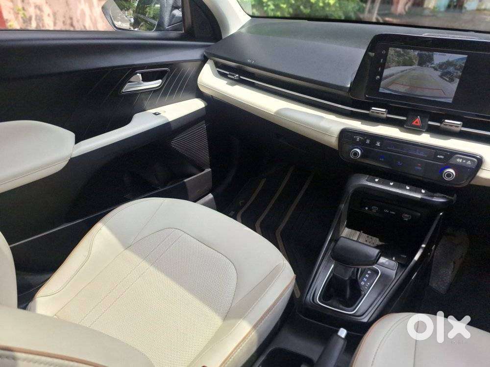 Hyundai Verna, 2023, Petrol