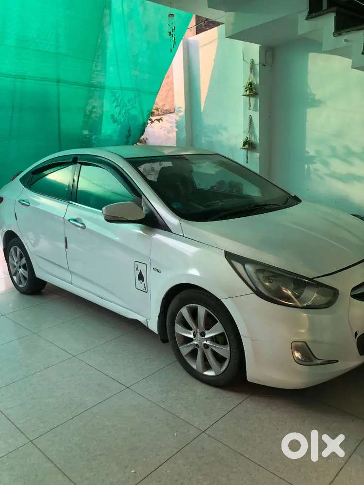 Hyundai Verna 2011 Diesel Colouwell Maintained , Good Condition