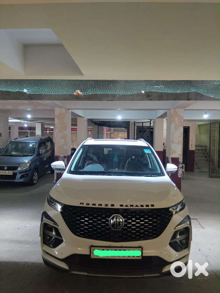 Mg Hector Plus Sharp Hybrid 2022