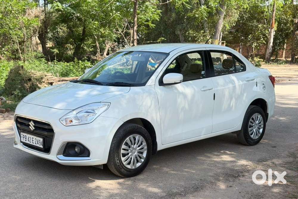 Marutia Suzuki Dzire 2023 Petrol 27900 Km Driven