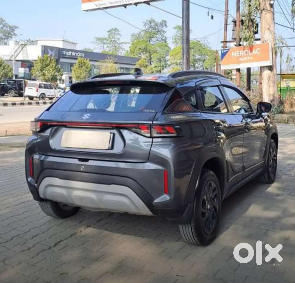 Maruti Suzuki Fronx 2026 Petrol Well Maintained Doctor's Car