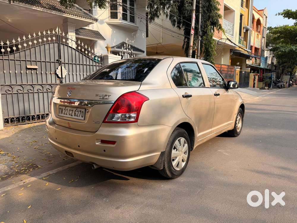 Maruti Suzuki Swift Dzire Vxi, 2011, Petrol