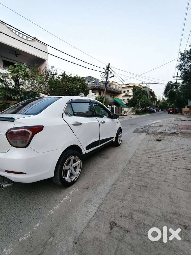 Hyundai Xcent 2014-2016 1.2 Kappa Base, 2016, Cng & Hybrids