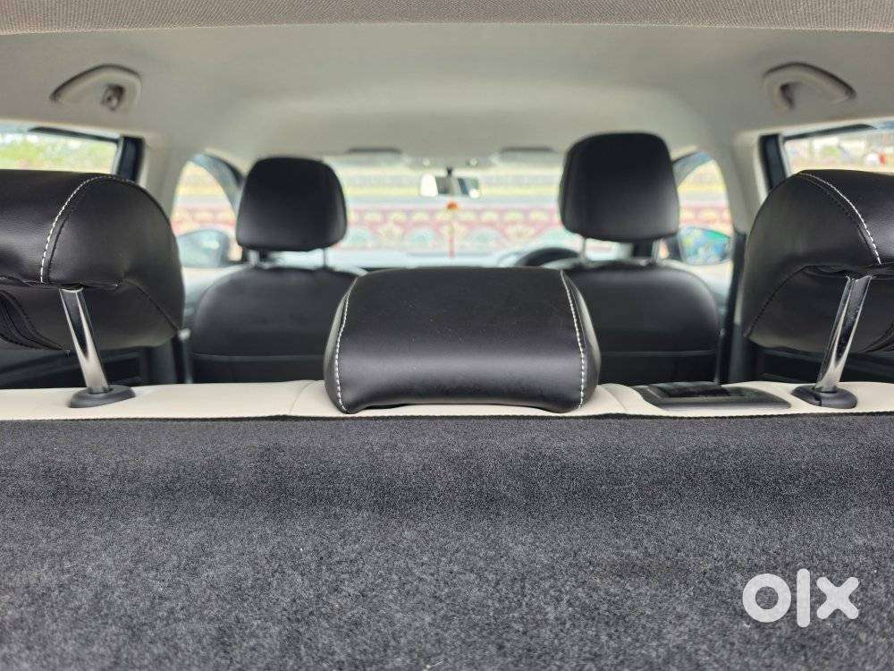 Skoda Kylaq Signature At, 2025, Petrol