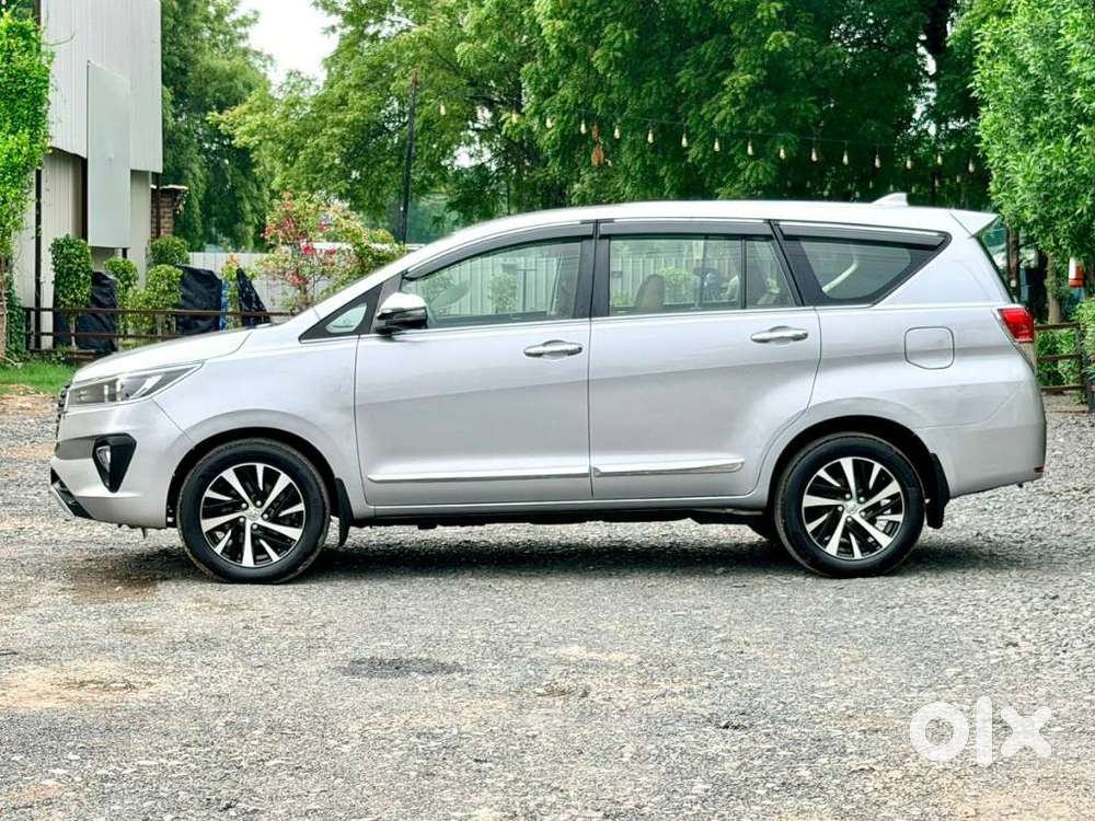 Toyota Innova Crysta 2.8z Automatic, 2021, Diesel