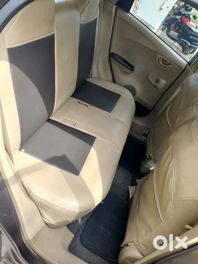 Honda Brio Petrol Mt 2012 Variant