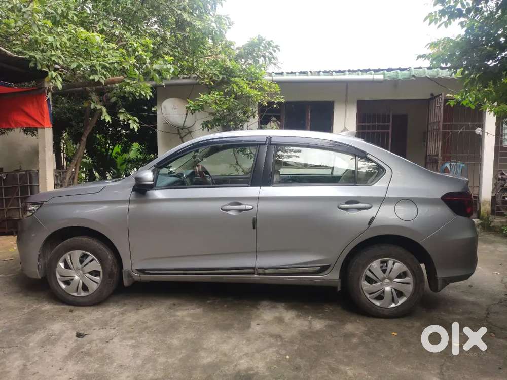 Honda Amaze 2024 Petrol 3800 Km Driven