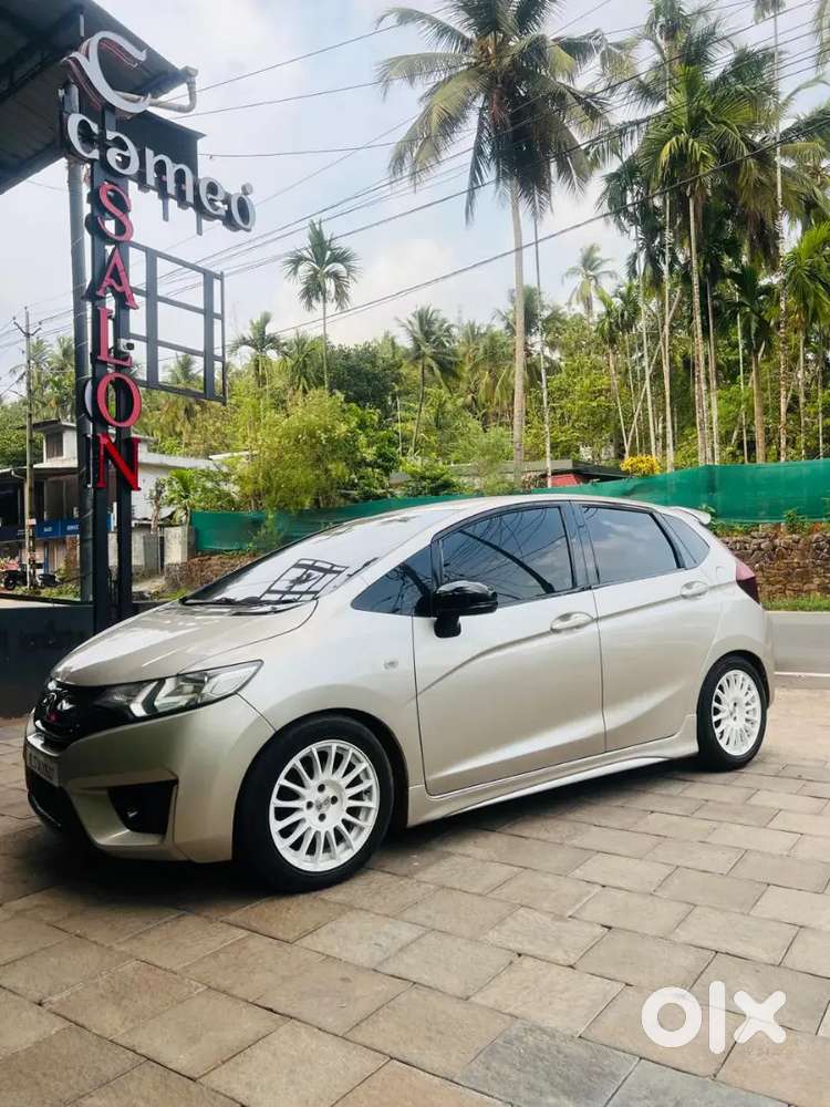 Honda Jazz Diesel Sv Mt 2016