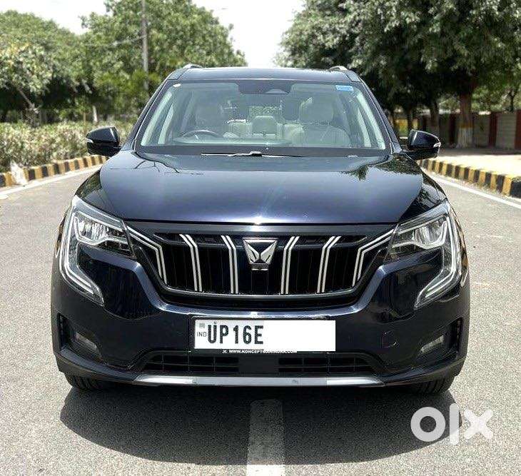 Mahindra Xuv700 2.0 Ax 7 Petrol At Luxury Pack Str, 2025, Petrol