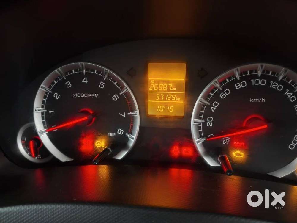 Maruti Suzuki Swift Vxi Optional, 2016, Petrol