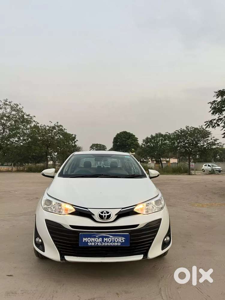 Toyota Yaris G Cvt, 2018, Petrol