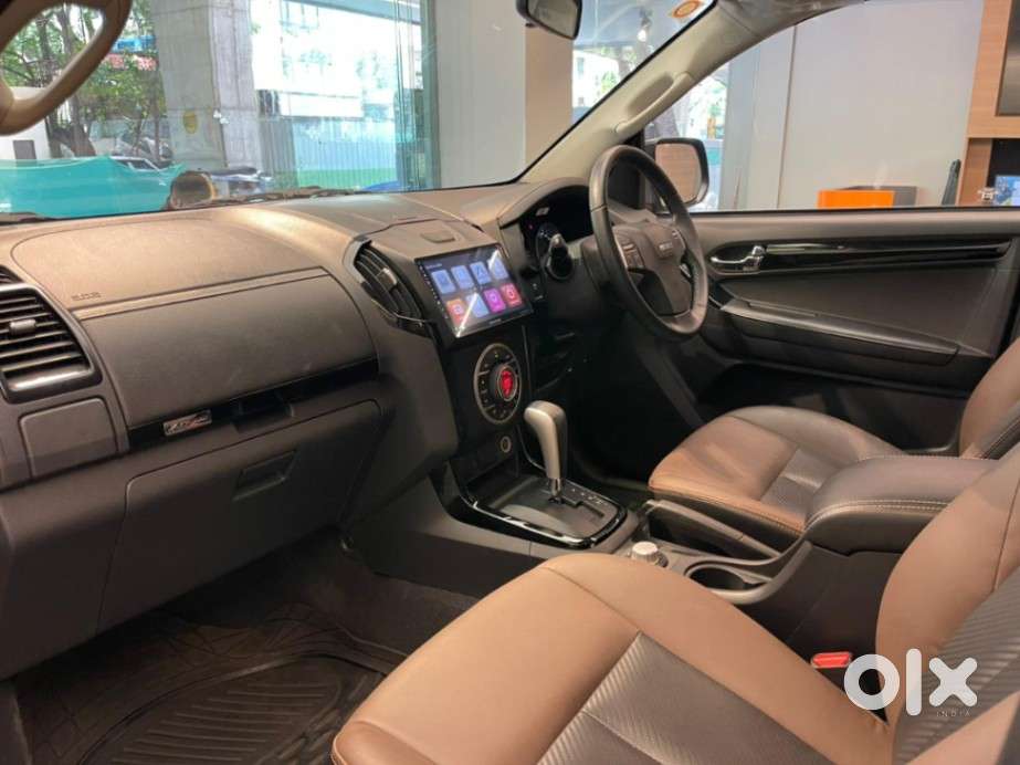 Isuzu D-max V-cross Z Prestige, 2024, Diesel
