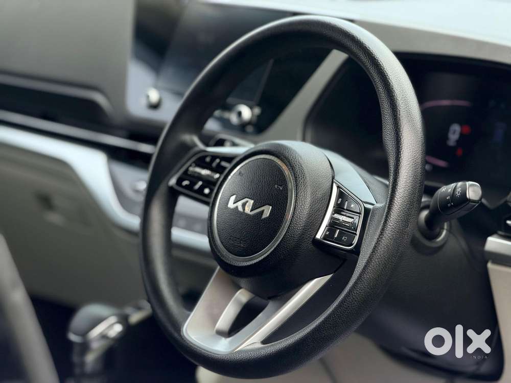 Kia Carens 1.4 Prestige Plus Turbo Dct 7 Str, 2022, Petrol