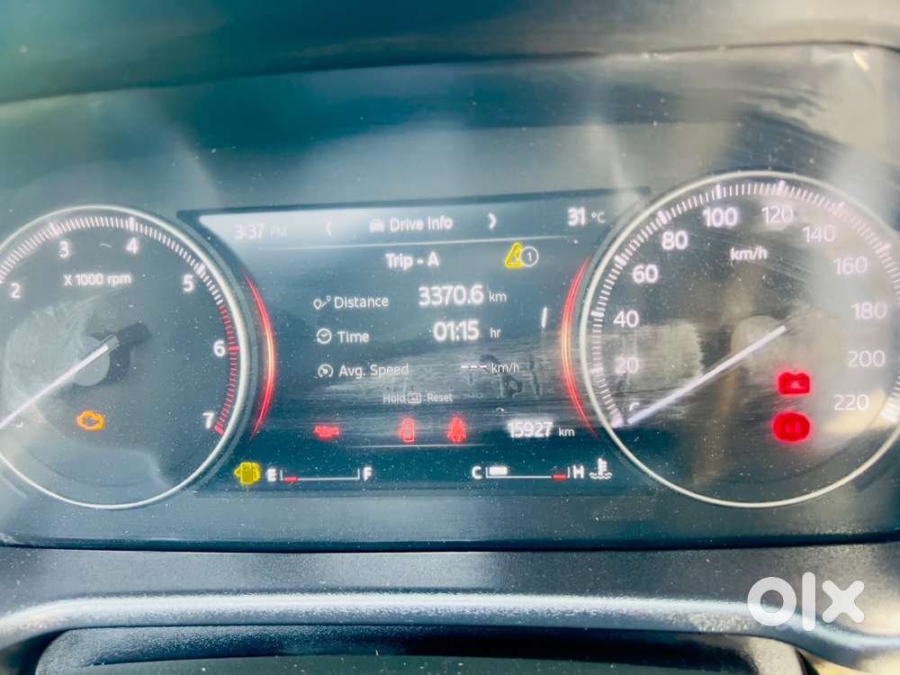 Mahindra Scorpio N Z8 L Petrol Mt 7 Str, 2023, Petrol