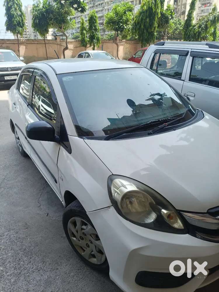 Honda Amaze 2017 Manual Petrol & Cng On Paper Second Owner