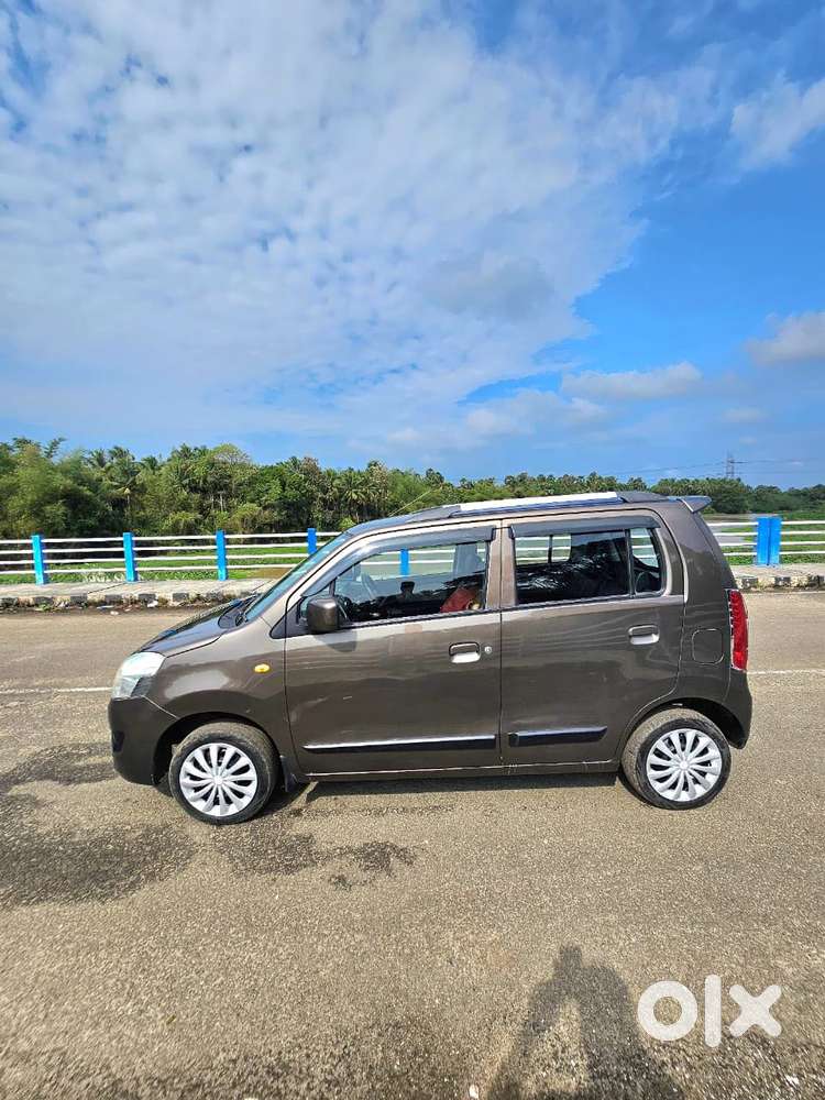 Maruti Suzuki Wagon R Vxi Opt 1.2, 2014, Petrol