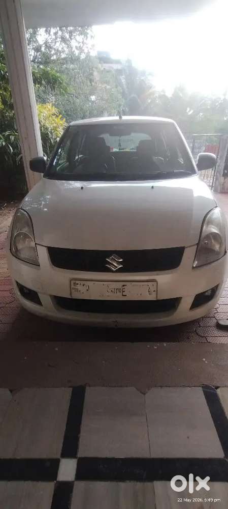 Maruti Suzuki Swift 2010 October  Petrol Well Maintained