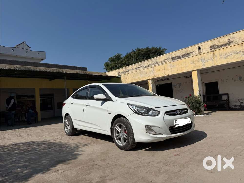 Hyundai Fluidic Verna 2011 Diesel Well Maintained