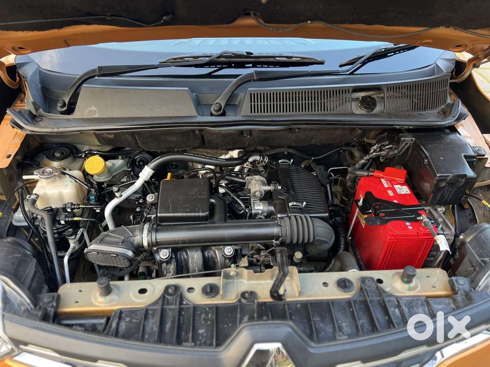 Renault Triber Rxz Easy-r Amt, 2021, Petrol