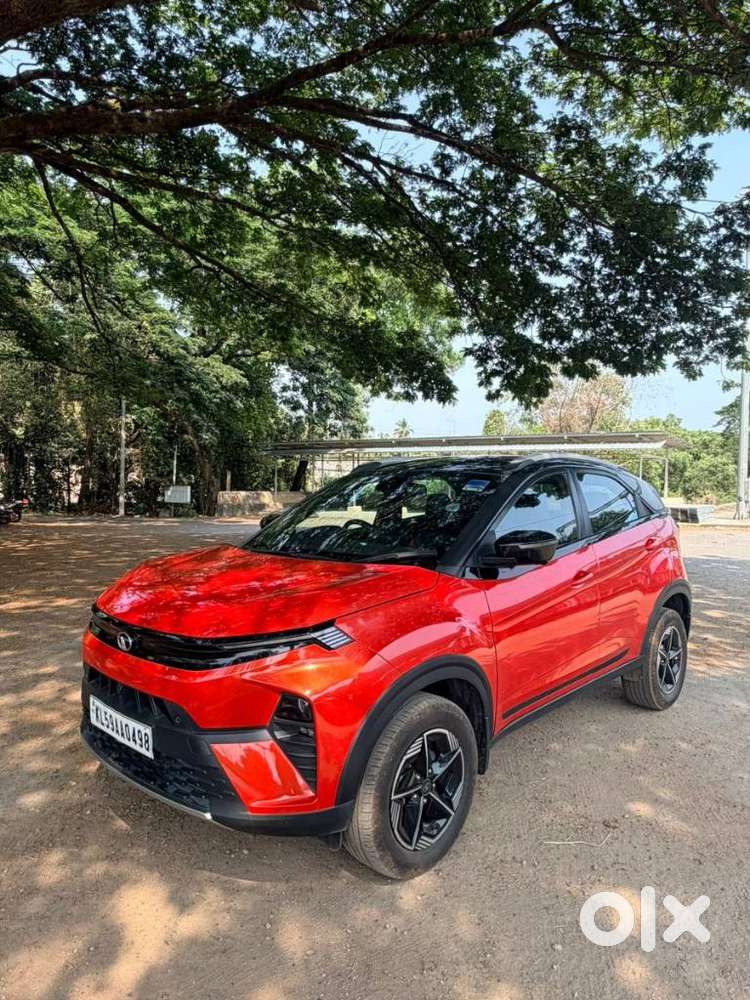 Tata Nexon Smart 1.2 Revotron Petrol 5 Mt, 2023, Petrol