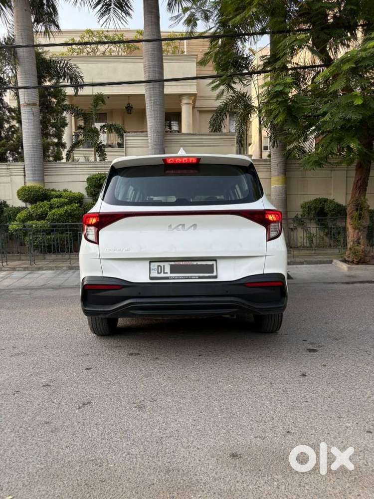 Kia Carens 1.5 Premium 7 Str, 2022, Petrol