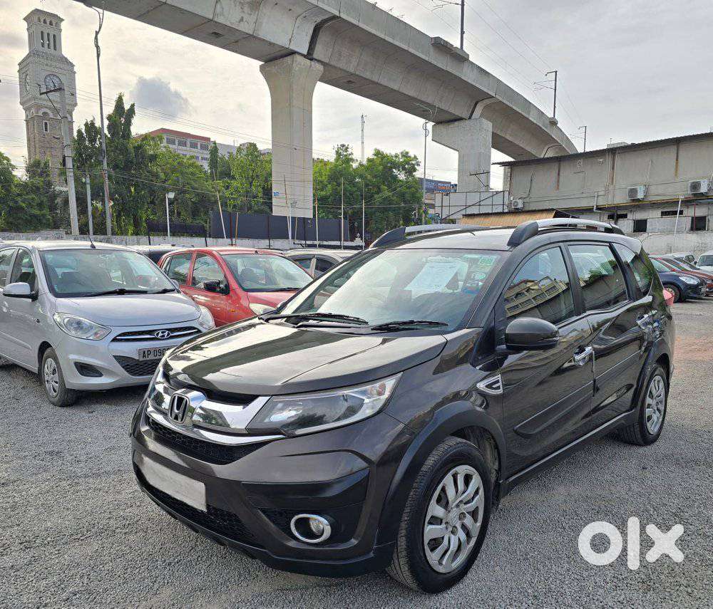Honda Br-v I-vtec V Cvt, 2017, Petrol