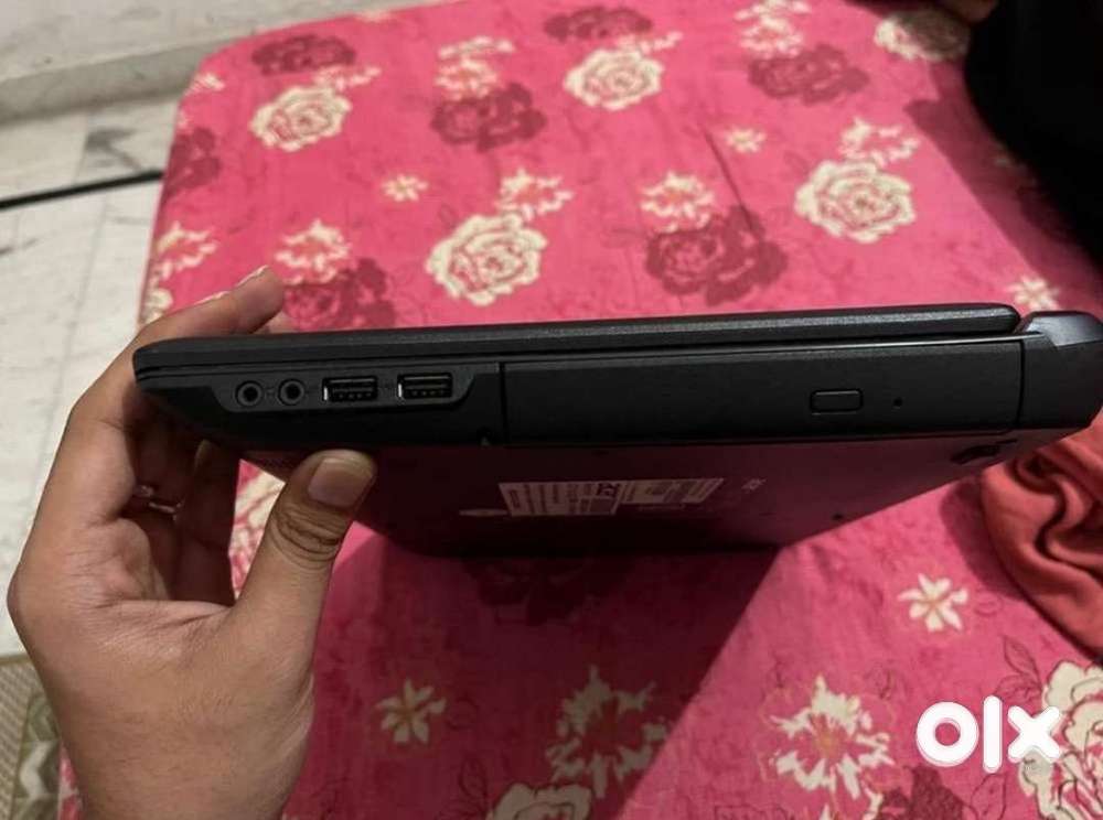 Clean laptop,Scratchless,Fully laminated