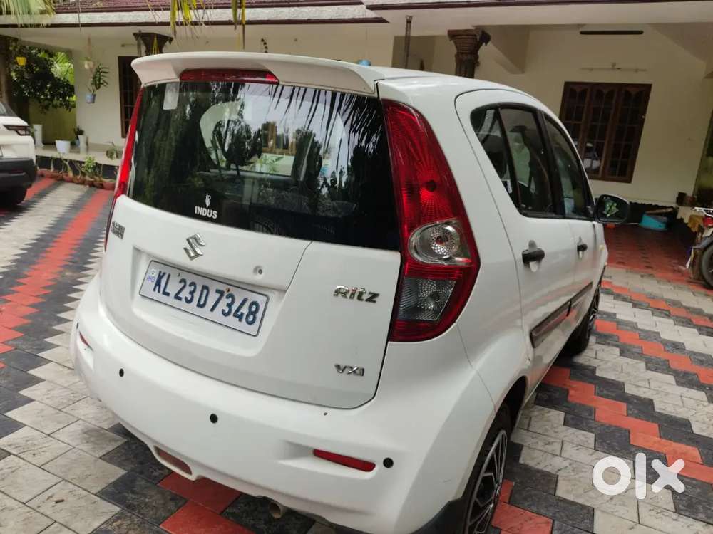 Maruti Suzuki Ritz 1.2 Vxi 2011