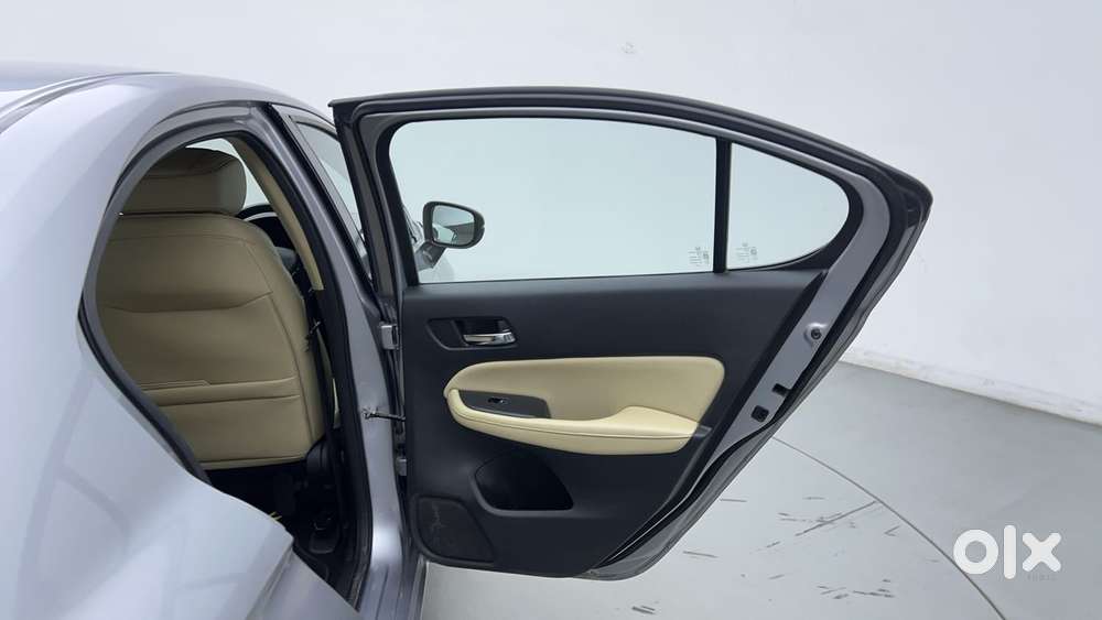 Honda City I-vtec Cvt Zx, 2021, Petrol