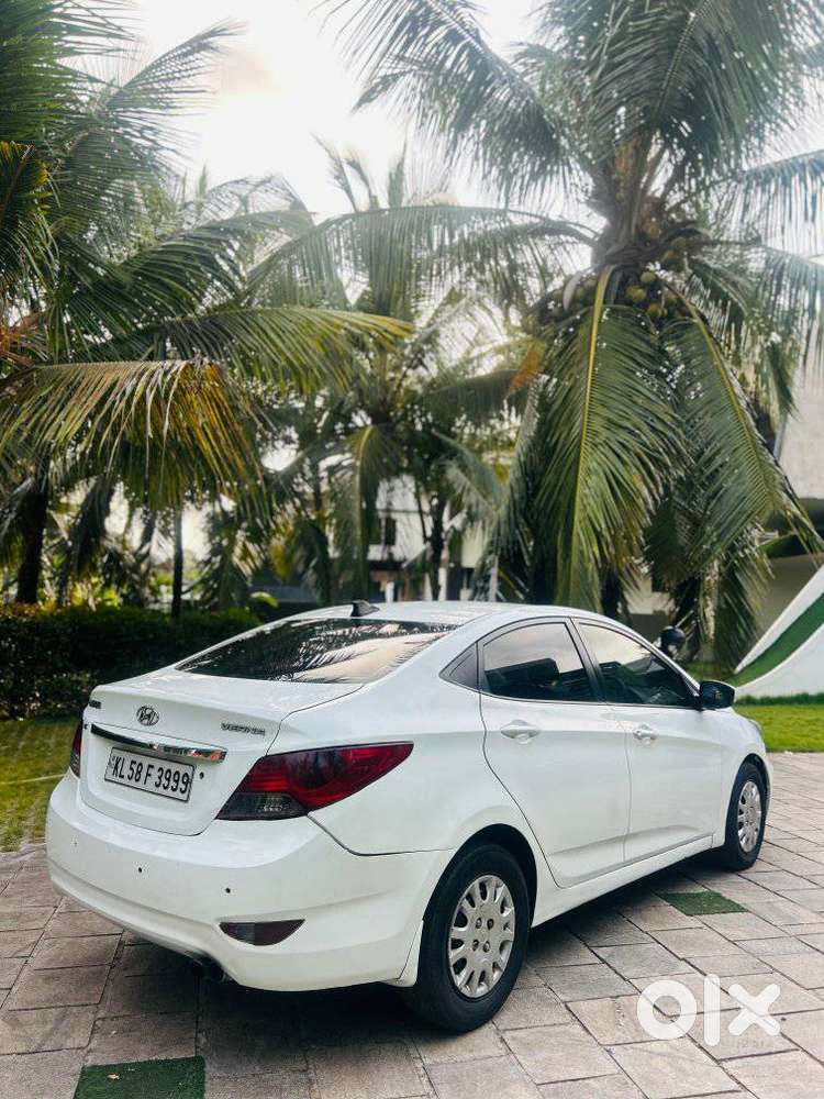 Hyundai Fluidic Verna 1.6 Crdi Sx, 2011, Diesel