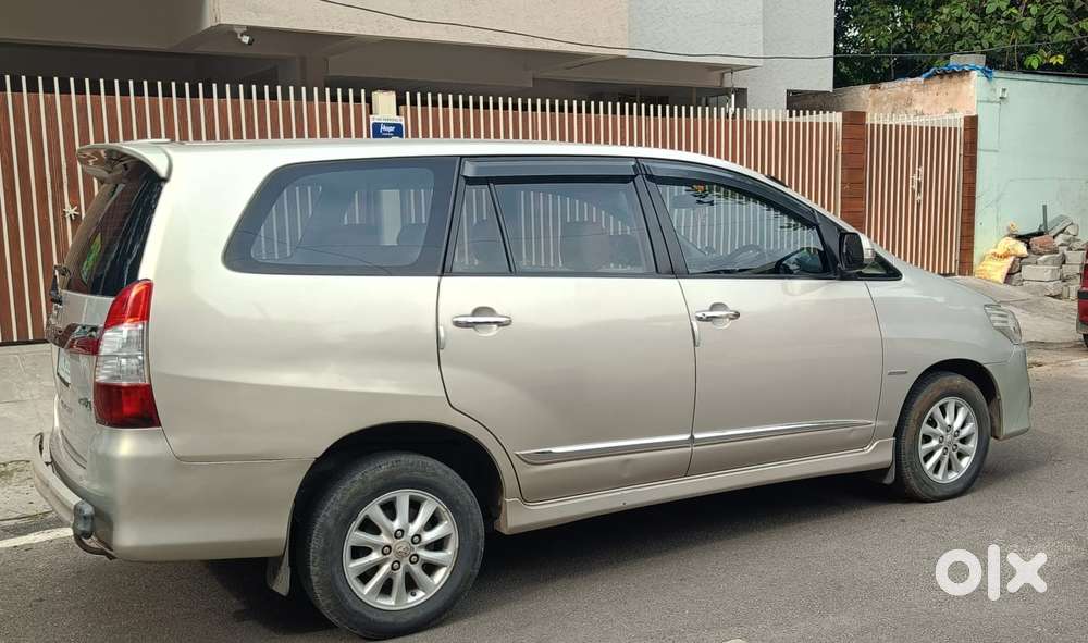 Toyota Innova 2.5 Vx 8 Str, 2014, Diesel