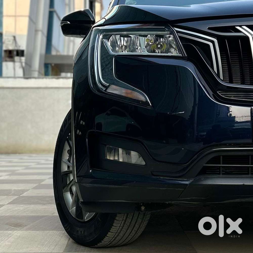 Mahindra Xuv700 2.0 Mx Petrol Mt 5 Str, 2024, Petrol