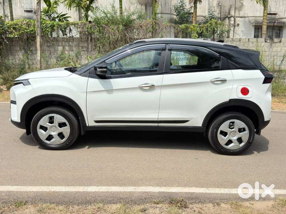 Tata Nexon Creative 1.2 Revotron Petrol 6 Mt Dt, 2025, Diesel