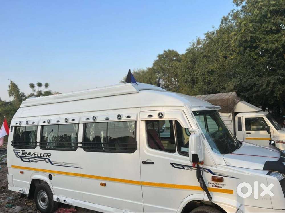 Force Motors Tempo Traveller 2022