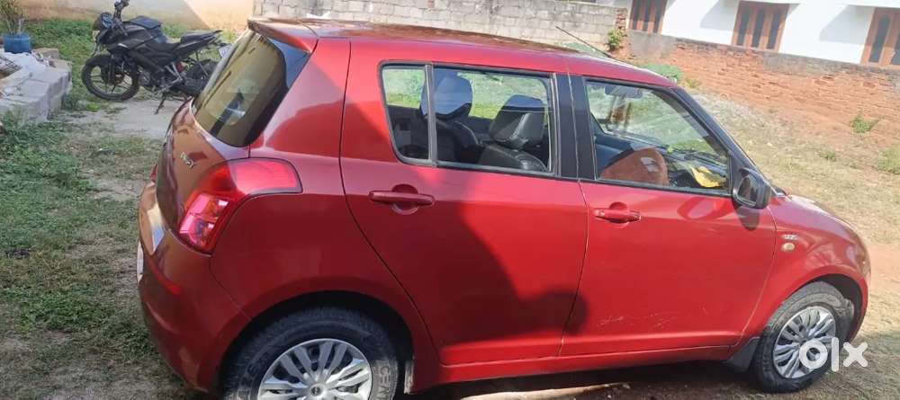 Maruti Suzuki Swift 2008 Diesel 130000 Km Driven