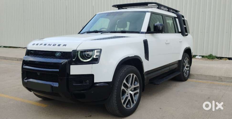 Land Rover Defender 3.0 L 130 Hse, 2023, Diesel