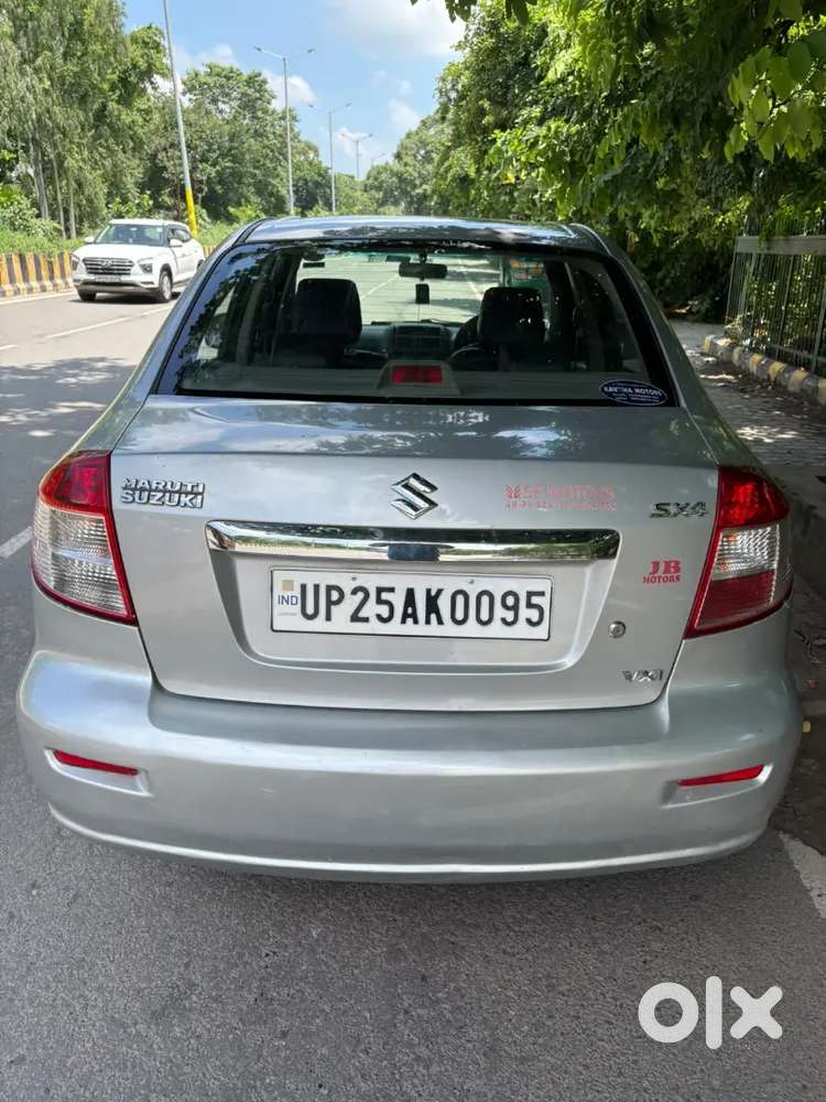 Maruti Suzuki Sx4 2010