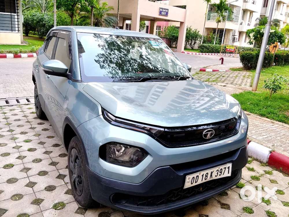Tata Punch Adventure Mt 2022  1st Owner  26,500 Km  Petrol