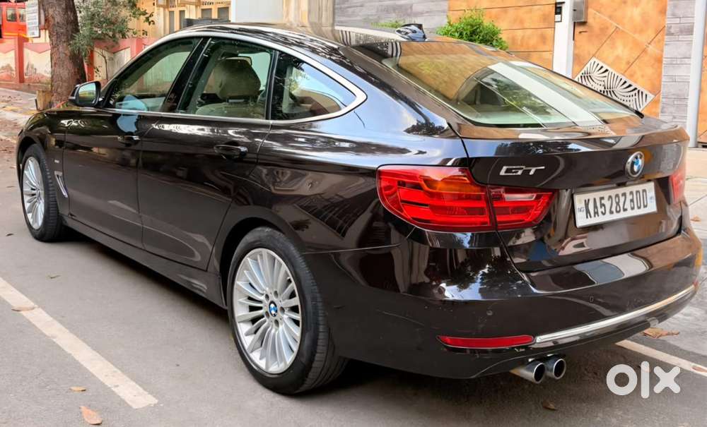 BMW 3 Series GT 320d Luxury Line, 2016, Diesel